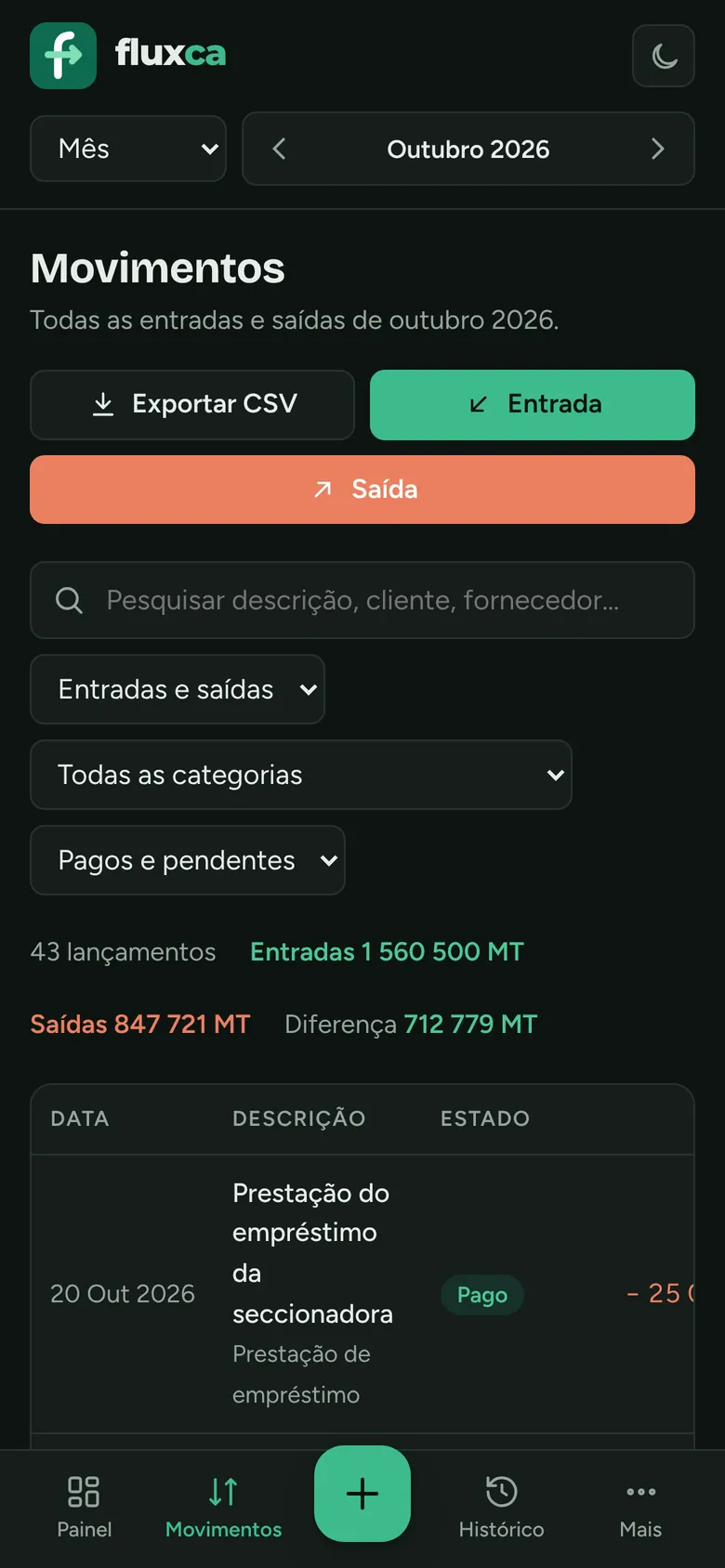 Lista de entradas e saídas no telemóvel, em modo escuro